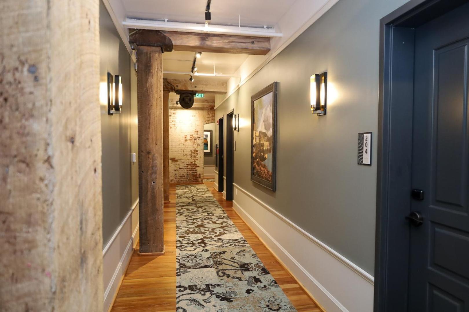 Hotel Mills Columbus
